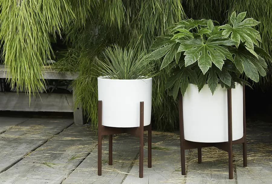 Macetas de cerámica Case Study de Modernica